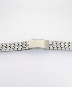 GB-8205
